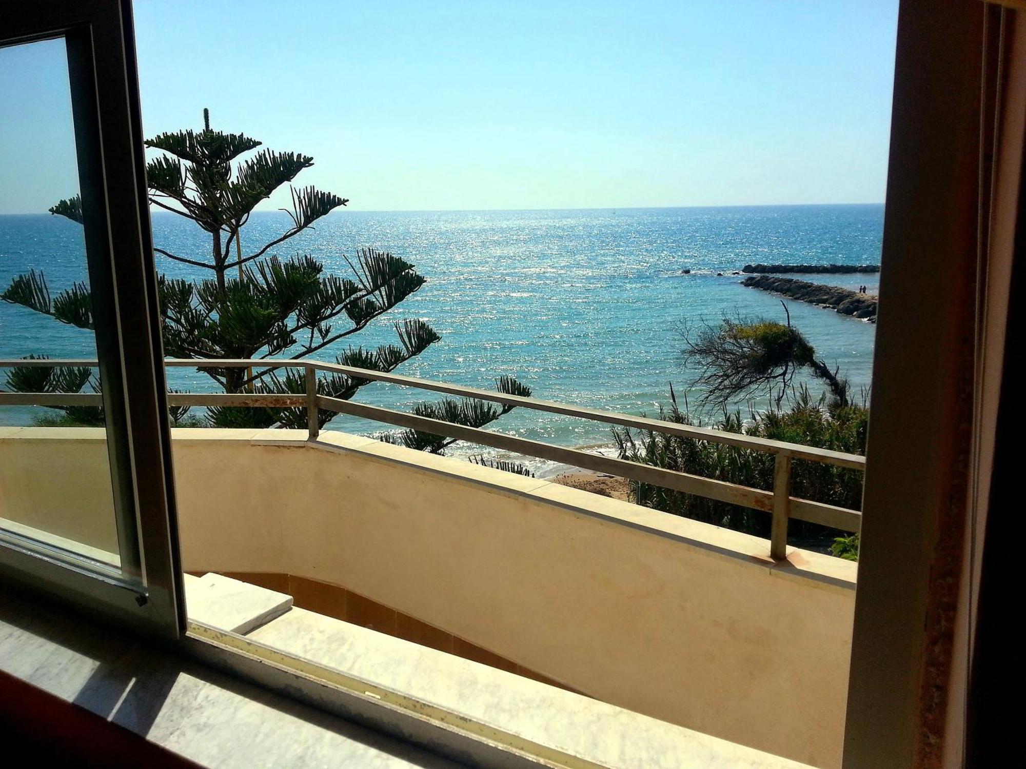 Seaside Villa San Leone Eksteriør billede