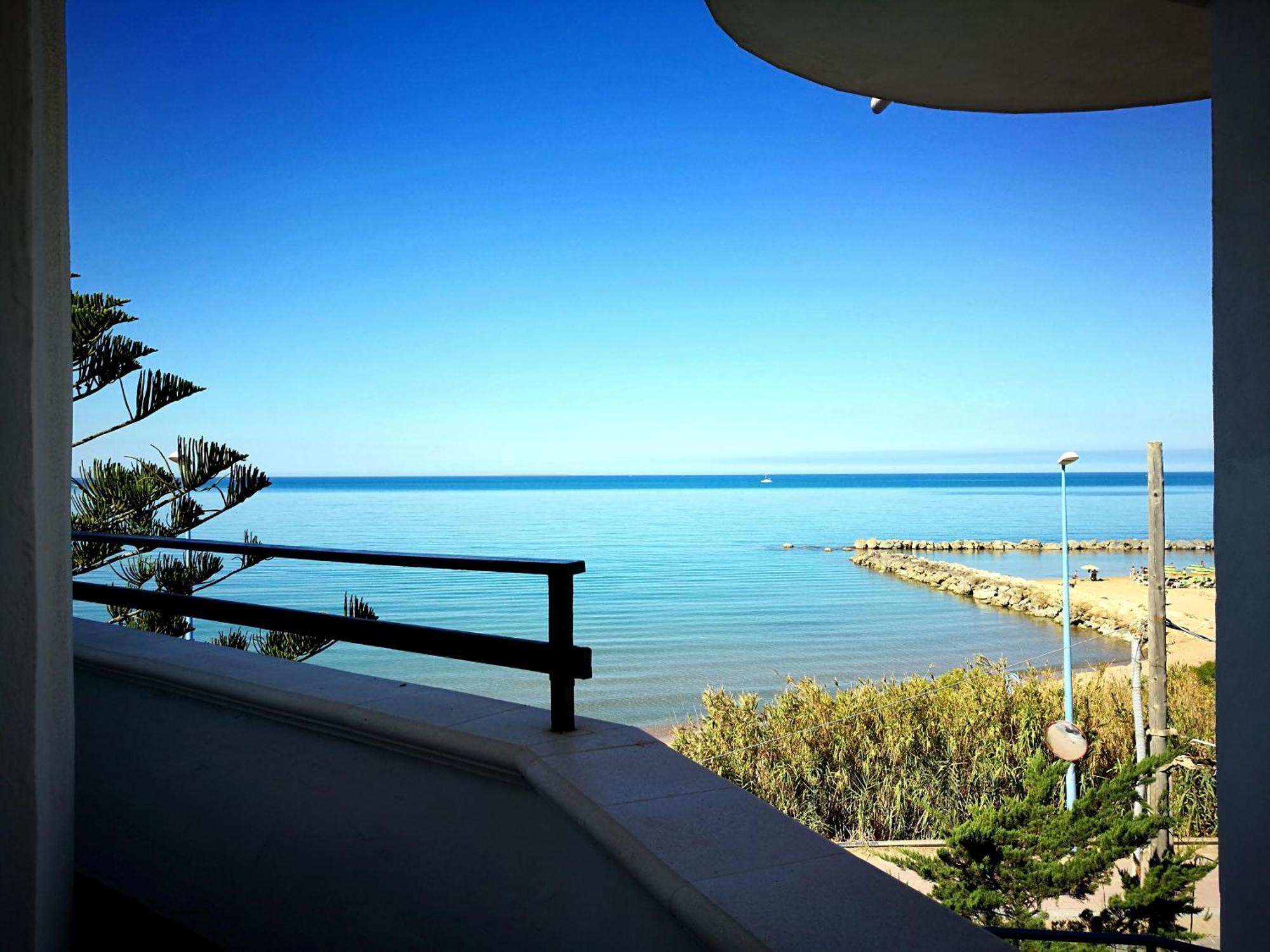 Seaside Villa San Leone Eksteriør billede